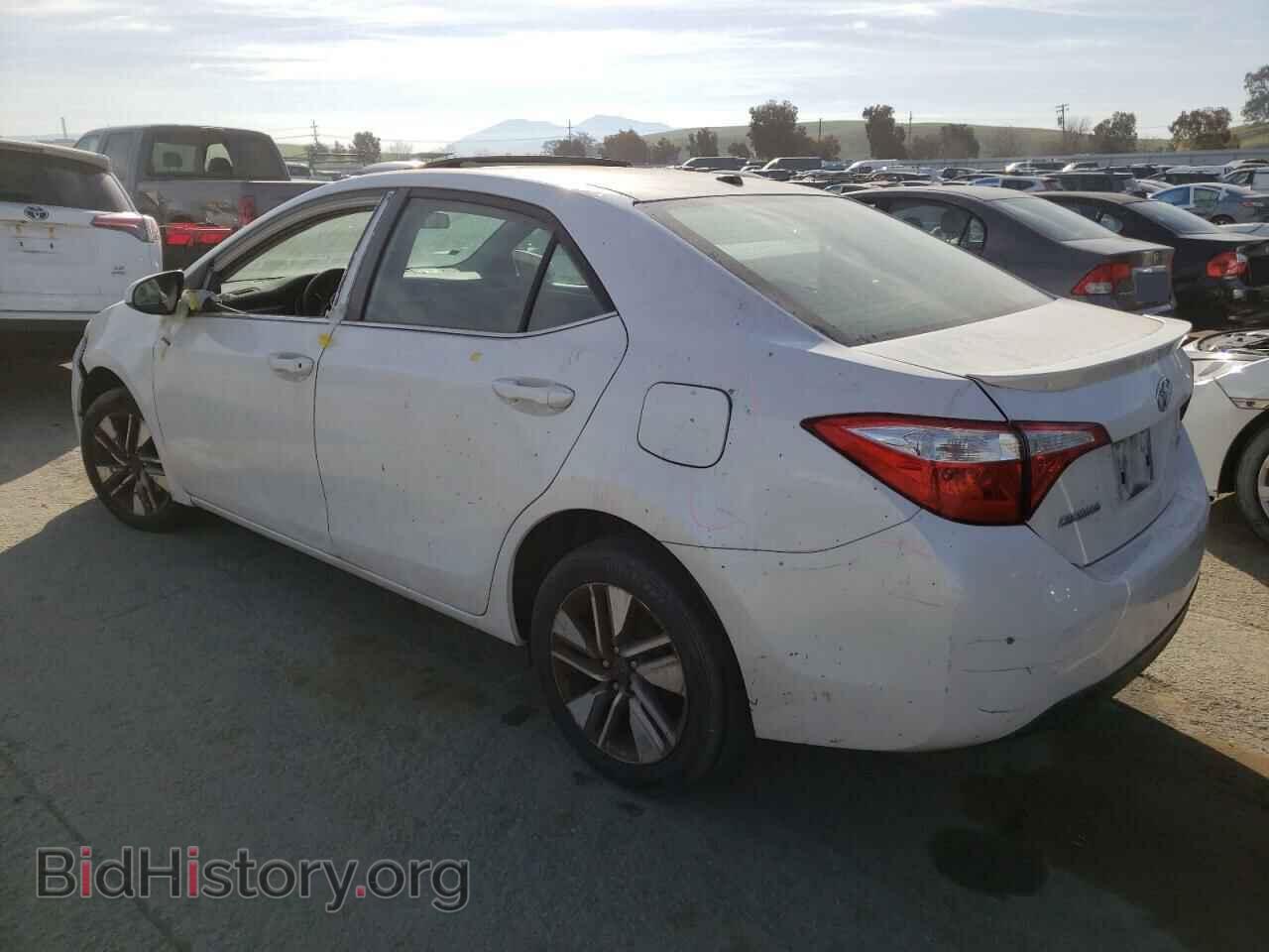 2015 TOYOTA COROLLA - VIN: 5YFBPRHE4FP225819 - Photo 2