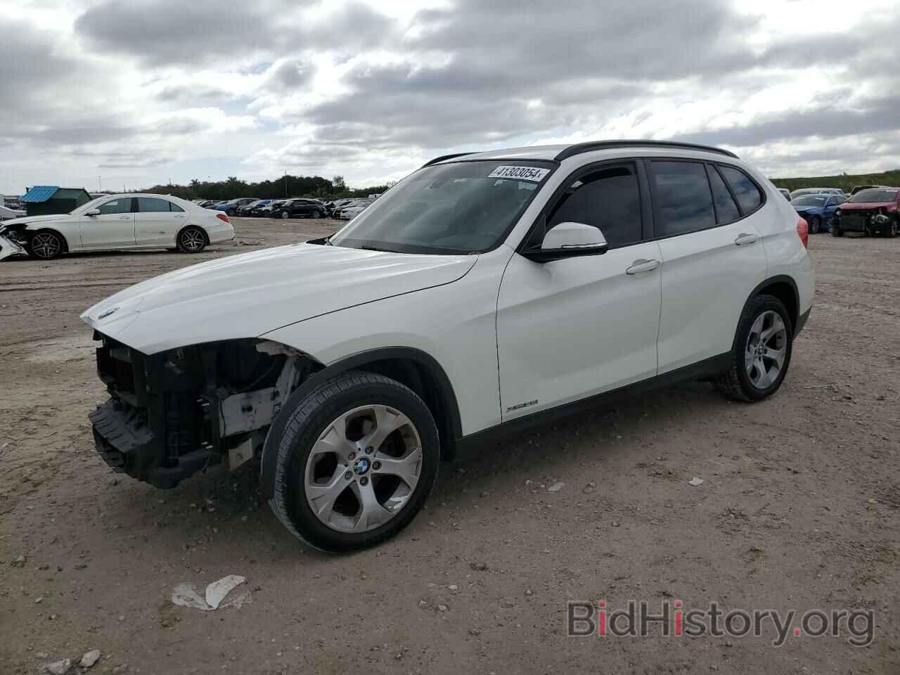 Photo WBAVM1C57FVZ94338 - BMW X1 2015