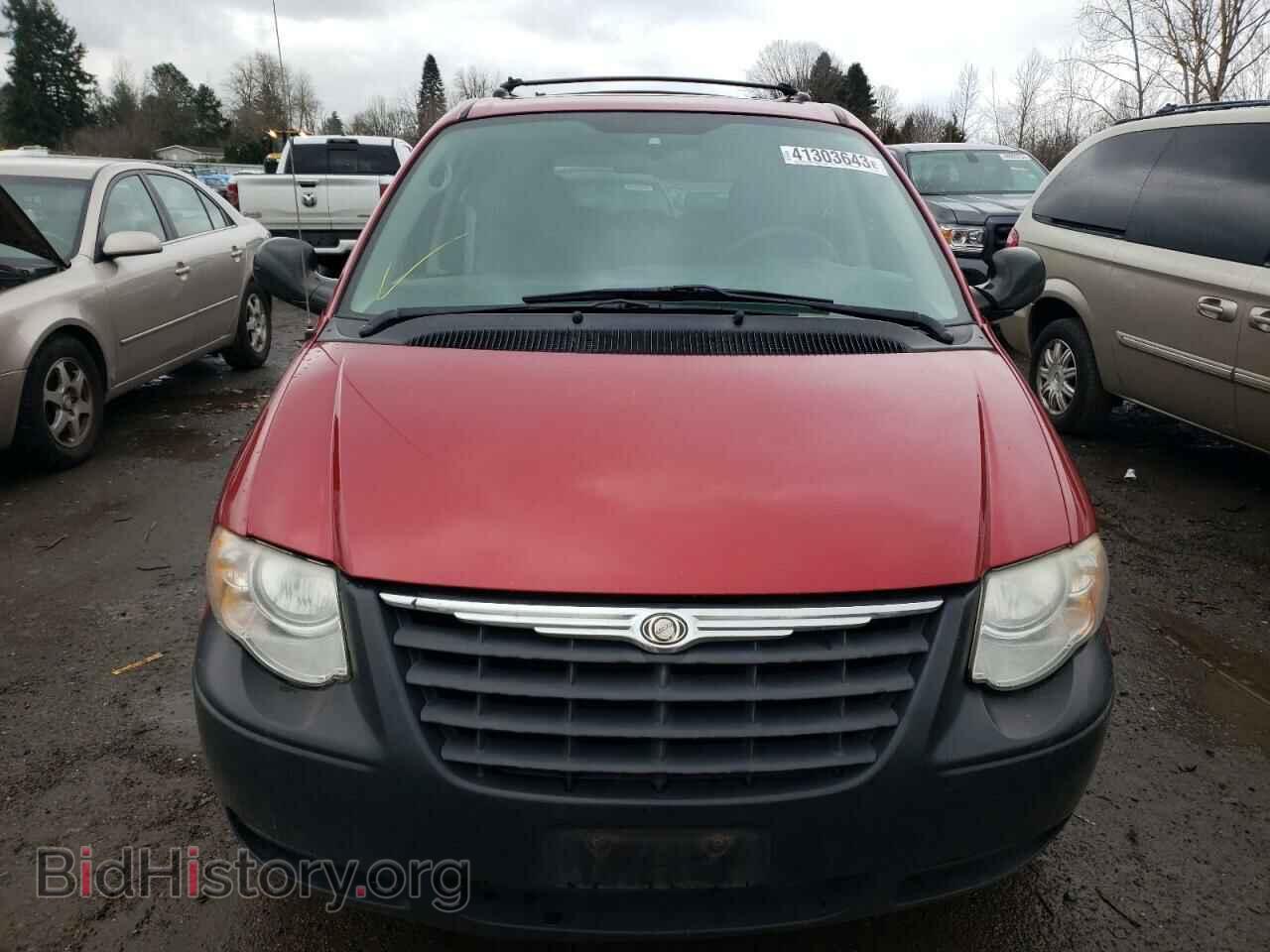 2006 CHRYSLER MINIVAN - VIN: 2A4GP44R36R637550 - Фото 5