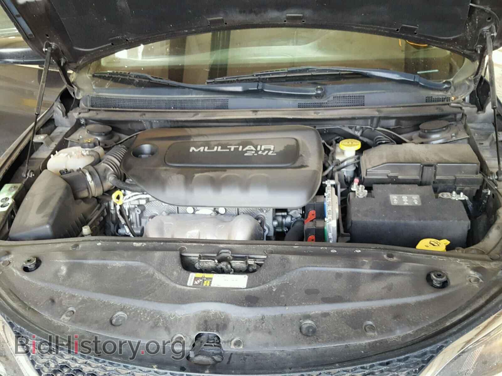 2016 CHRYSLER 200 - VIN: 1C3CCCABXGN136093 - Photo 7