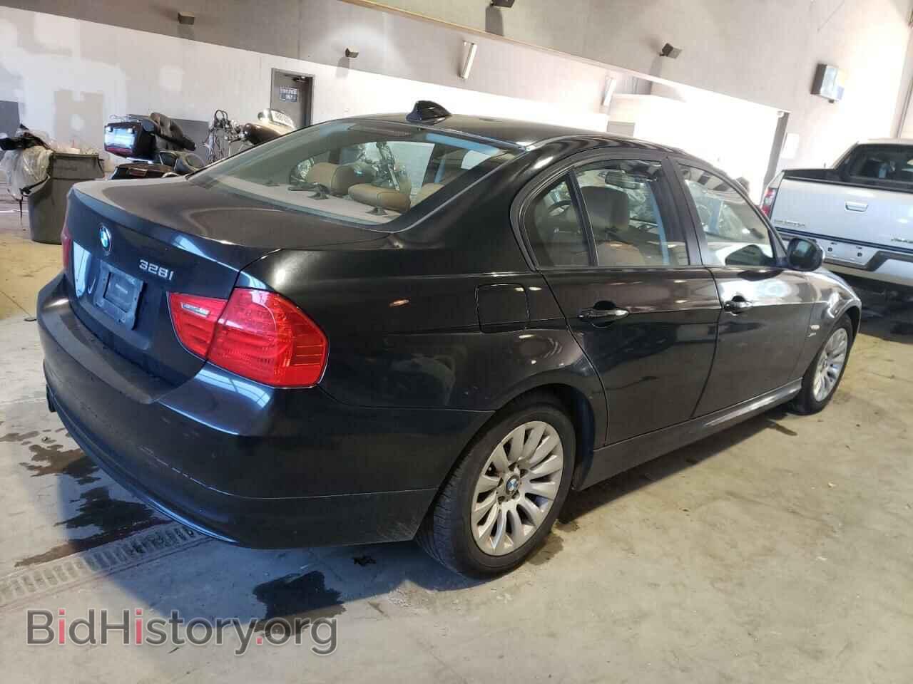 2009 BMW 3 SERIES - VIN: WBAPK73589A451920 - Фото 3