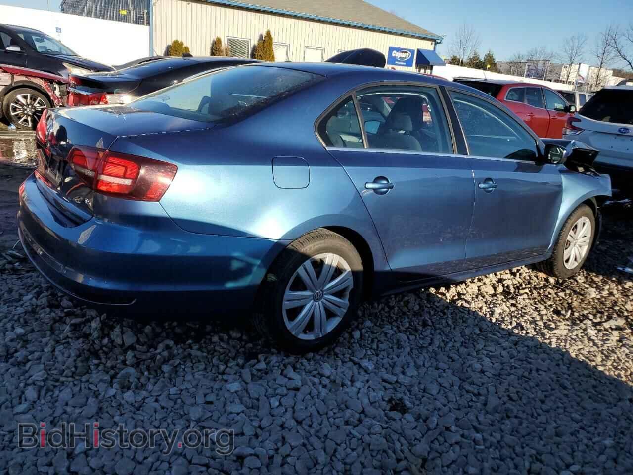 2017 VOLKSWAGEN JETTA - VIN: 3VW2B7AJ8HM318151 - Фото 3