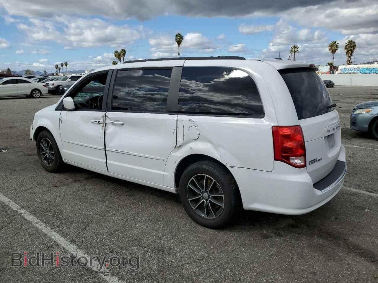 2017 DODGE CARAVAN - VIN: 2C4RDGEG6HR799018 - Photo 2