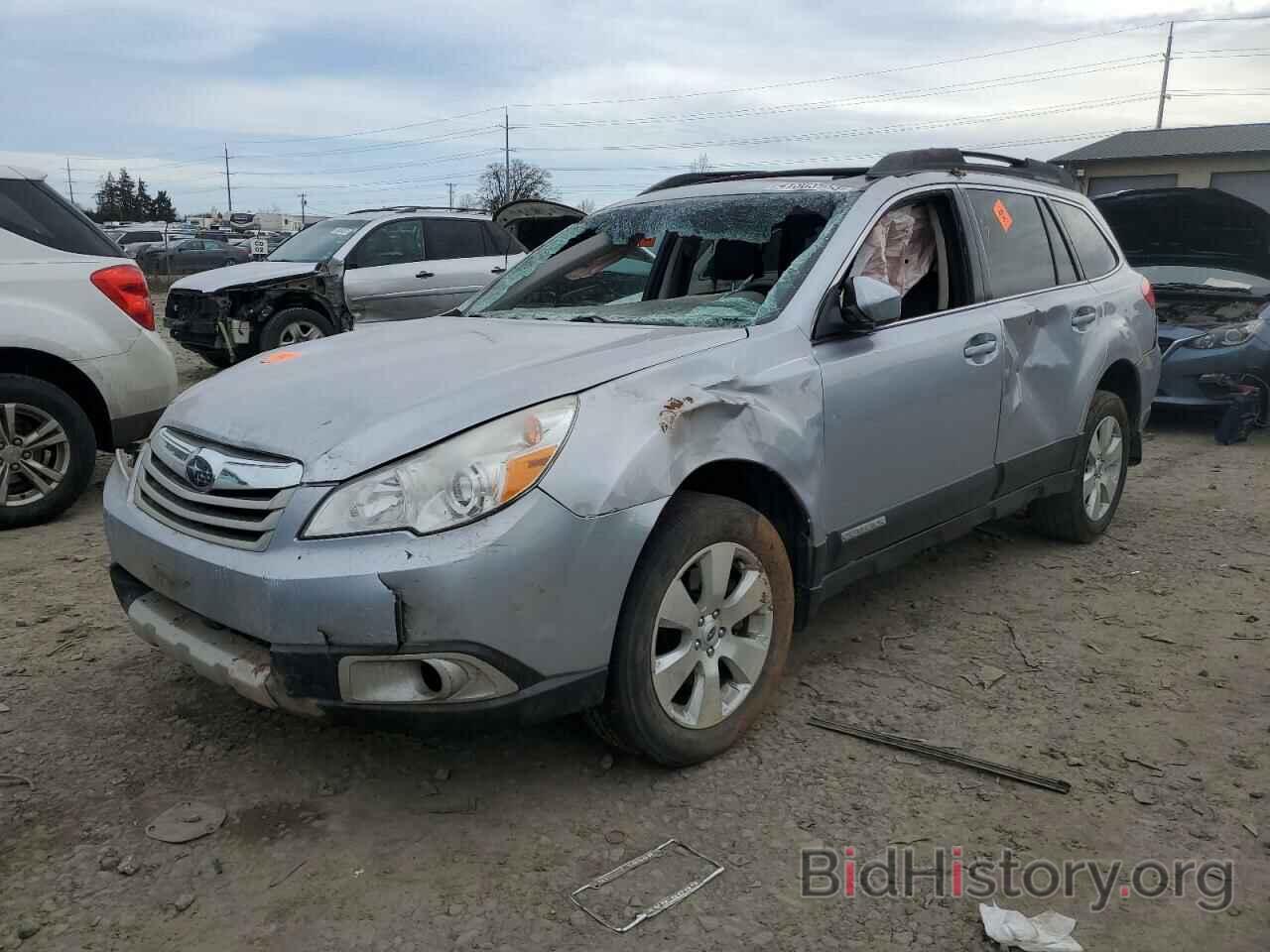 Photo 4S4BRDLCXC2204143 - SUBARU OUTBACK 2012