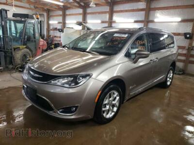 2018 Chrysler PACIFICA Pacifica T, gray — VIN 2C4RC1EG8JR292501, Copart