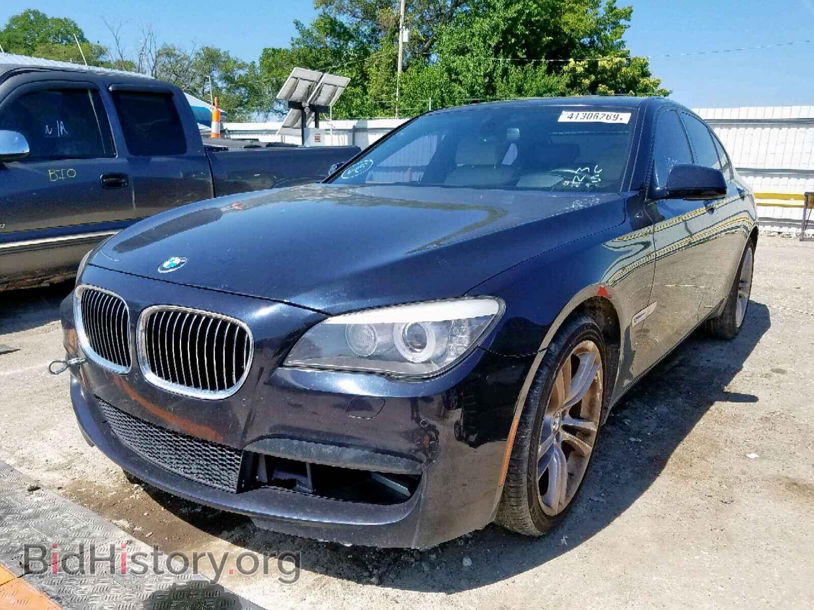2012 BMW 7 SERIES - VIN: WBAKA8C55CDS99751 - Фото 2