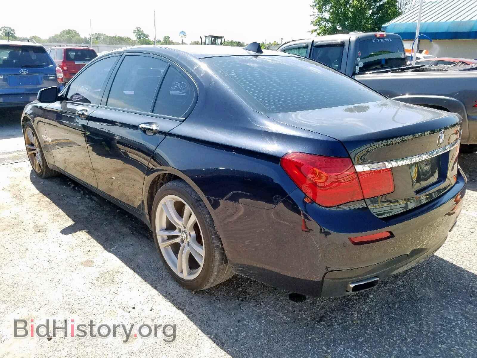 2012 BMW 7 SERIES - VIN: WBAKA8C55CDS99751 - Фото 3
