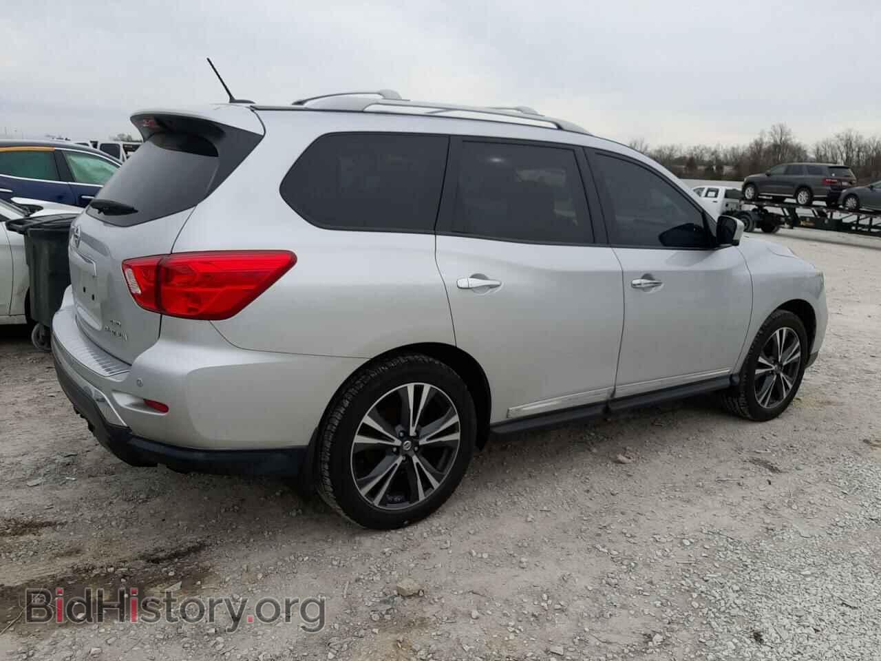 2017 NISSAN PATHFINDER - VIN: 5N1DR2MM2HC621939 - Фото 3