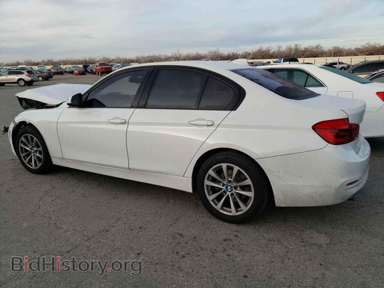2016 BMW 3 SERIES - VIN: WBA8A9C59GK616089 - Фото 2