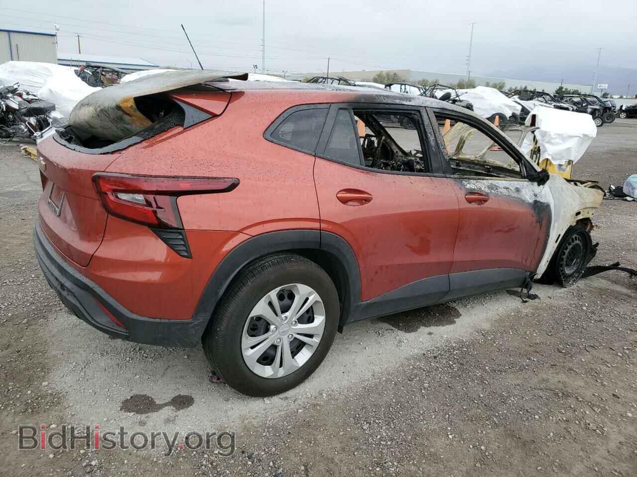 2024 CHEVROLET TRAX - VIN: KL77LFE20RC081058 - Фото 3