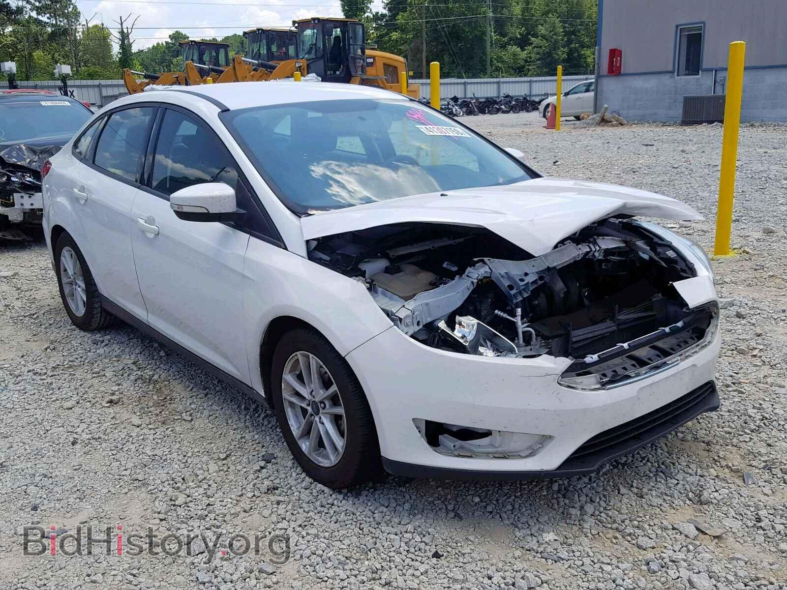 Фотография 1FADP3F25HL279016 - FORD FOCUS SE 2017