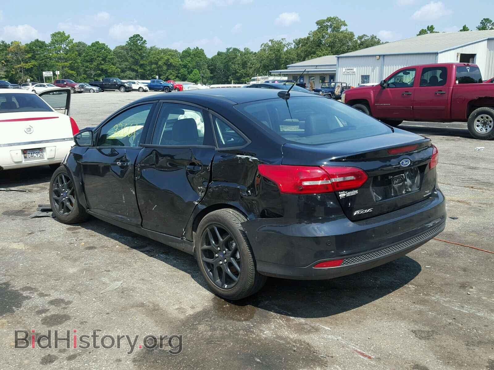 2016 FORD FOCUS - VIN: 1FADP3F2XGL205458 - Фото 3