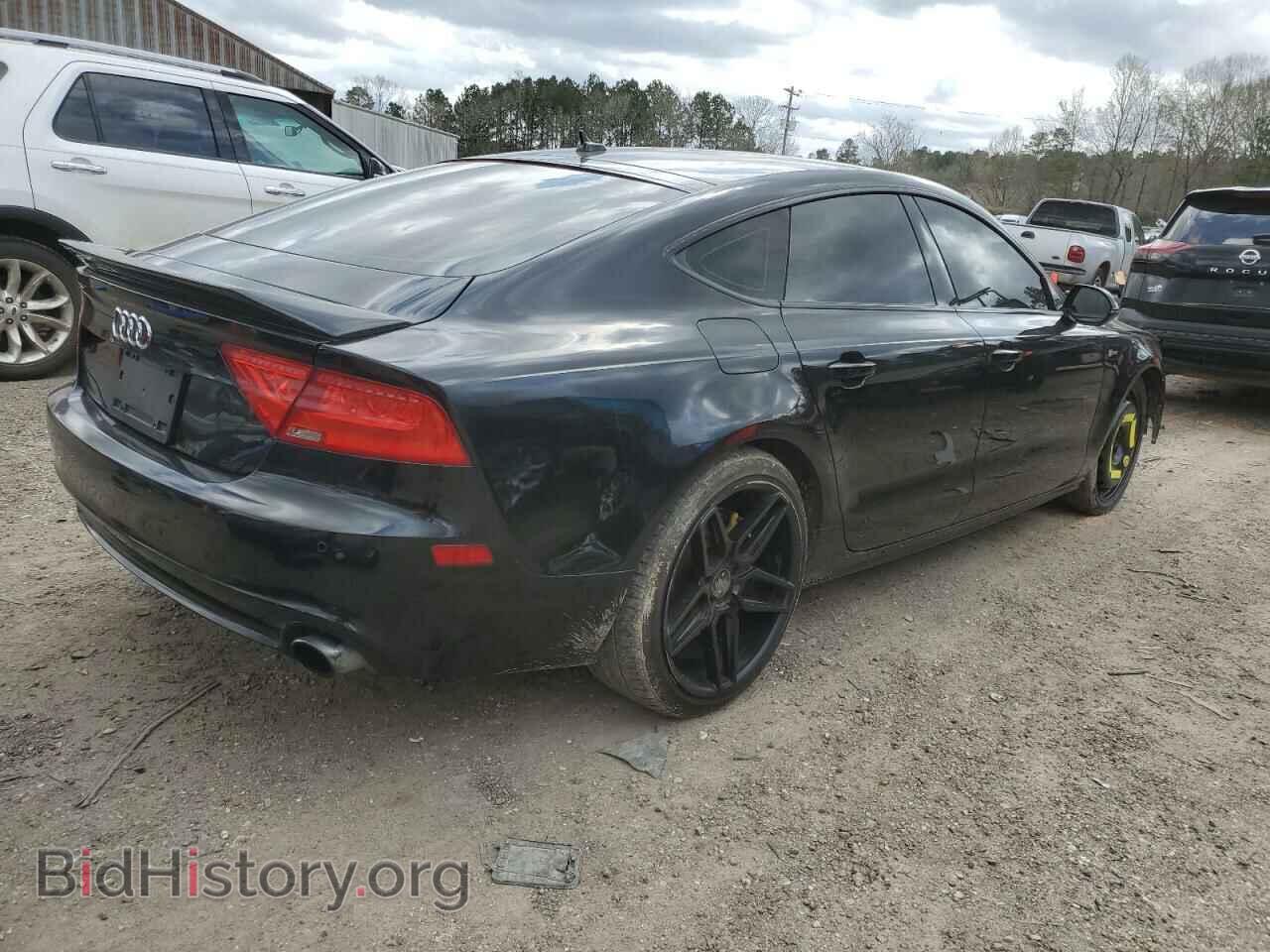 2013 AUDI A7 - VIN: WAUYGAFC8DN138946 - Фото 3