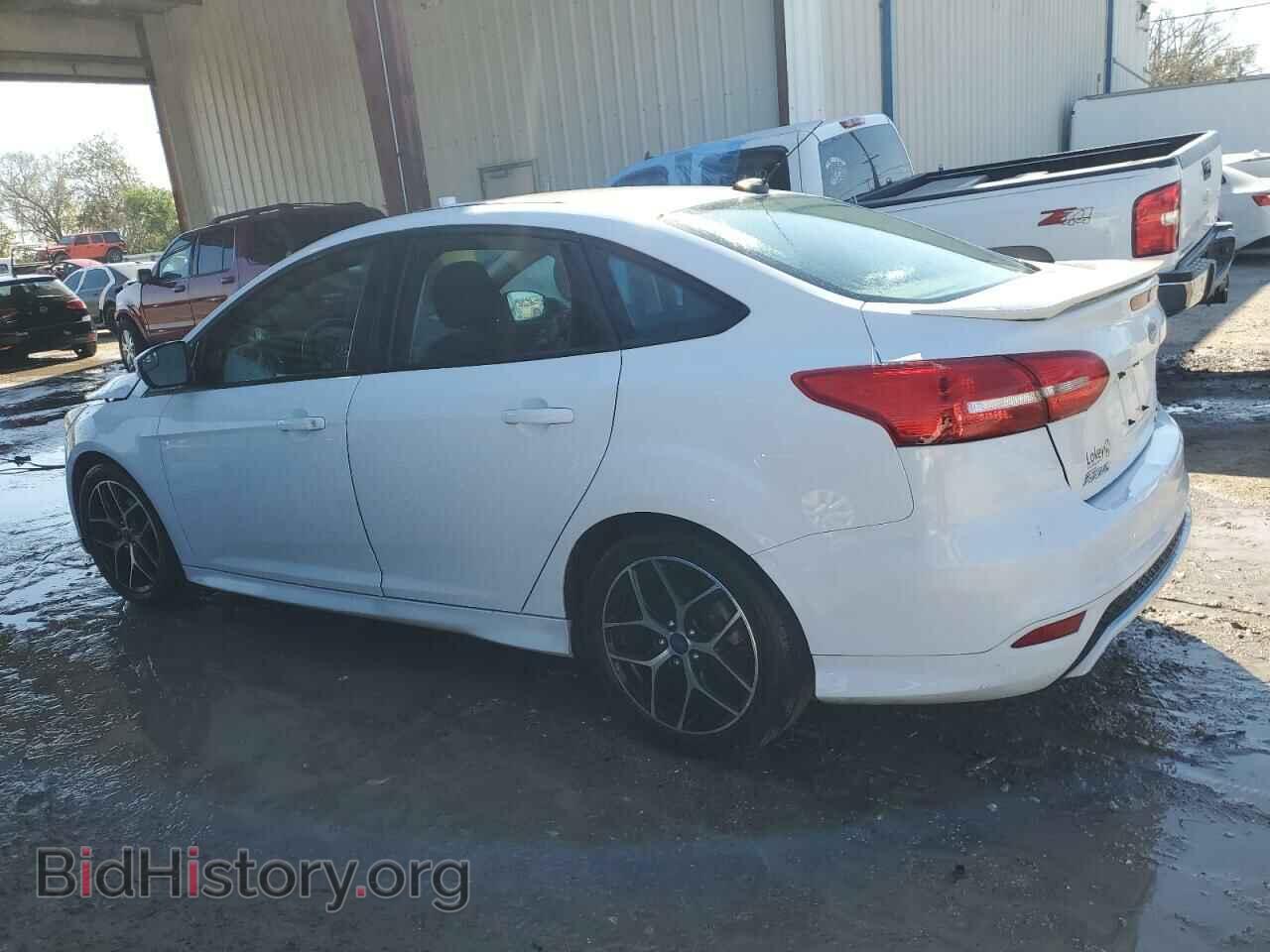 2015 FORD FOCUS - VIN: 1FADP3F20FL235132 - Photo 2
