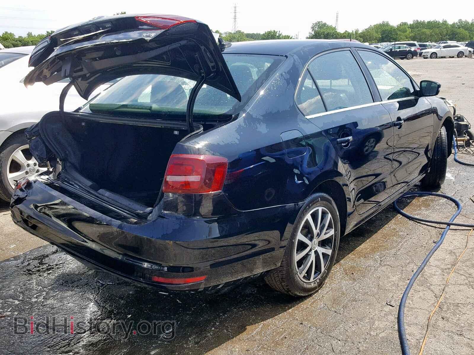 2017 VOLKSWAGEN JETTA - VIN: 3VWDB7AJ8HM209245 - Фото 4