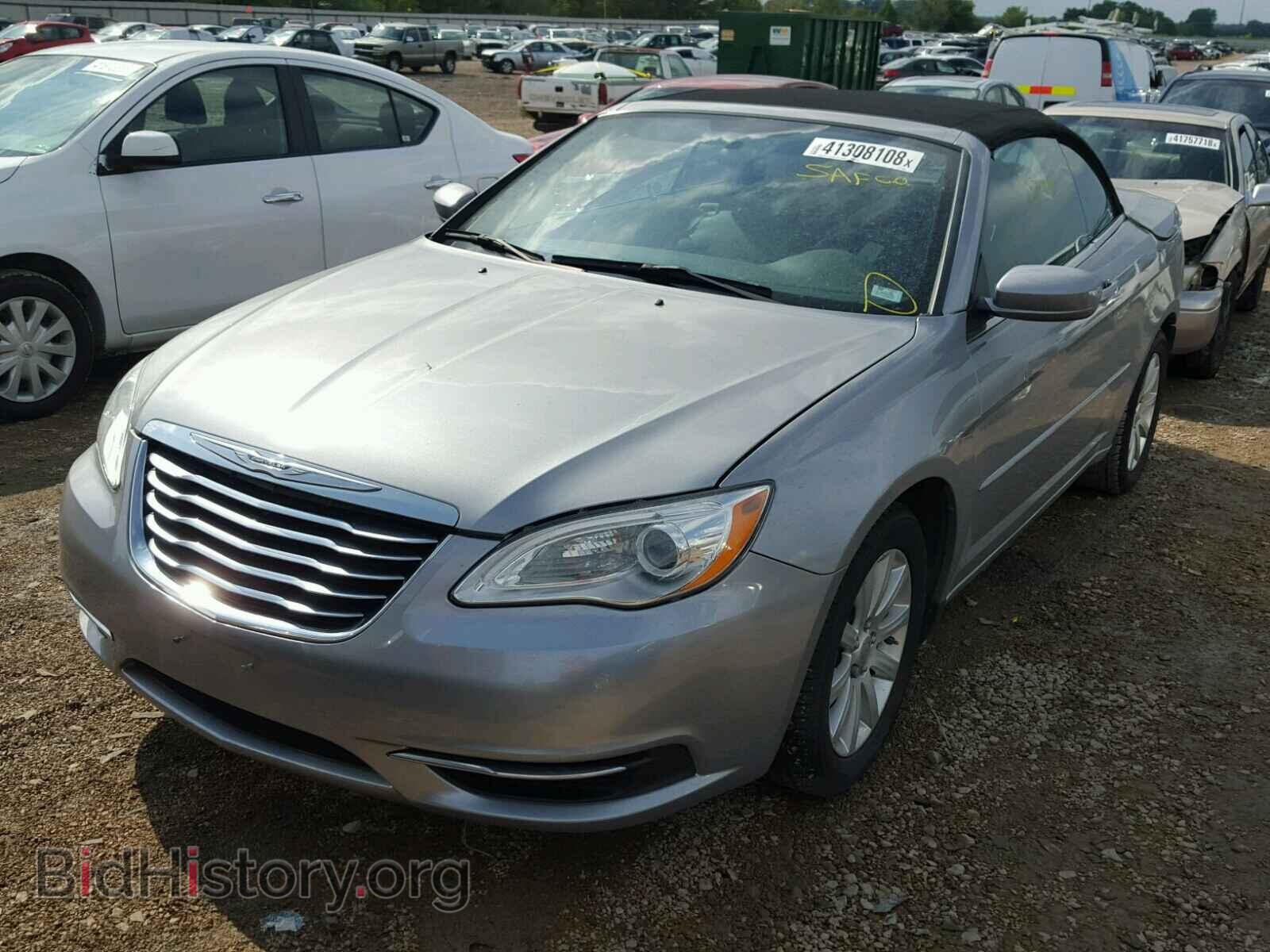 2013 CHRYSLER 200 - VIN: 1C3BCBEG5DN703950 - Фото 2