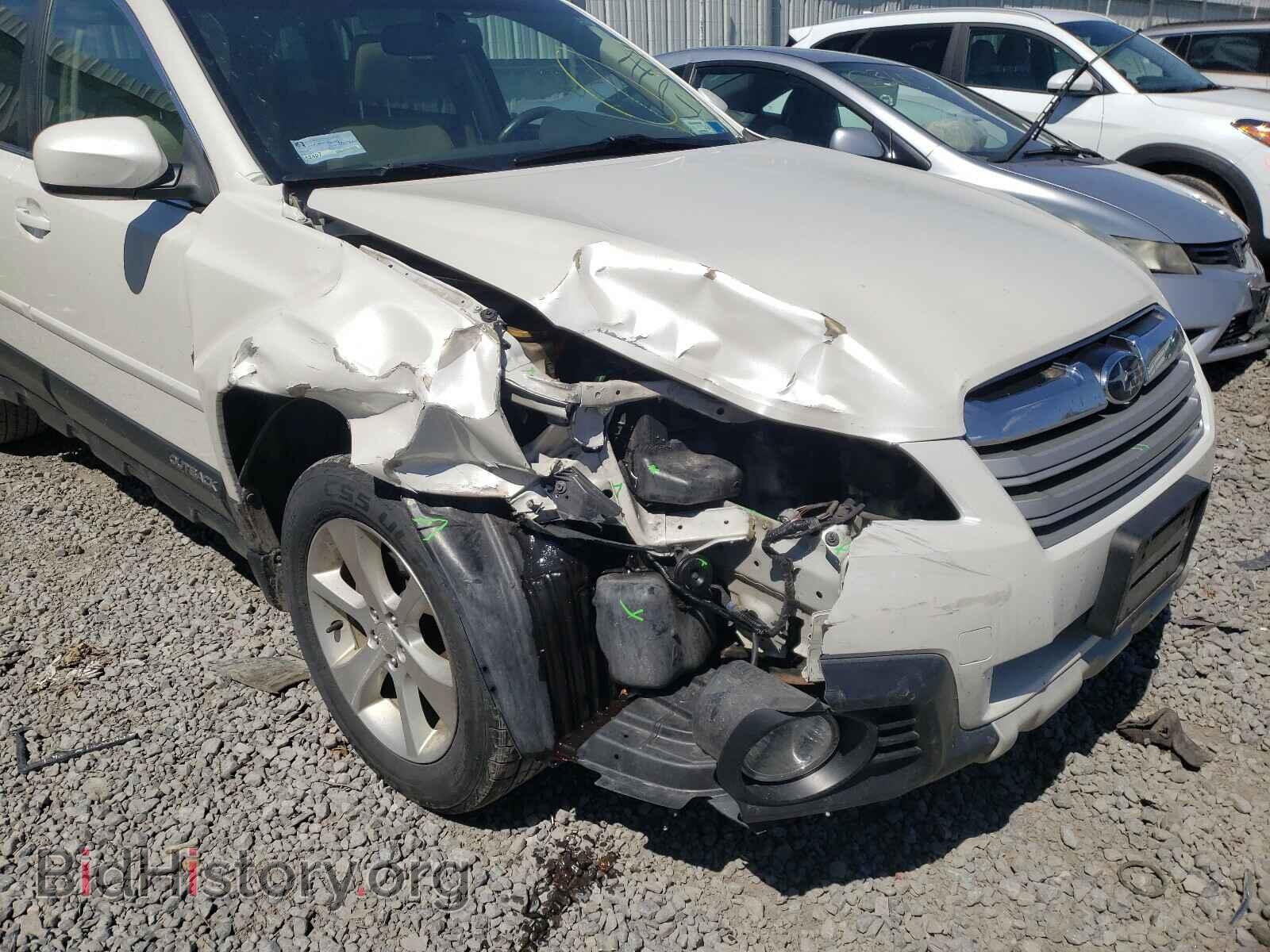 2014 SUBARU OUTBACK - VIN: 4S4BRBLC8E3241273 - Фото 9