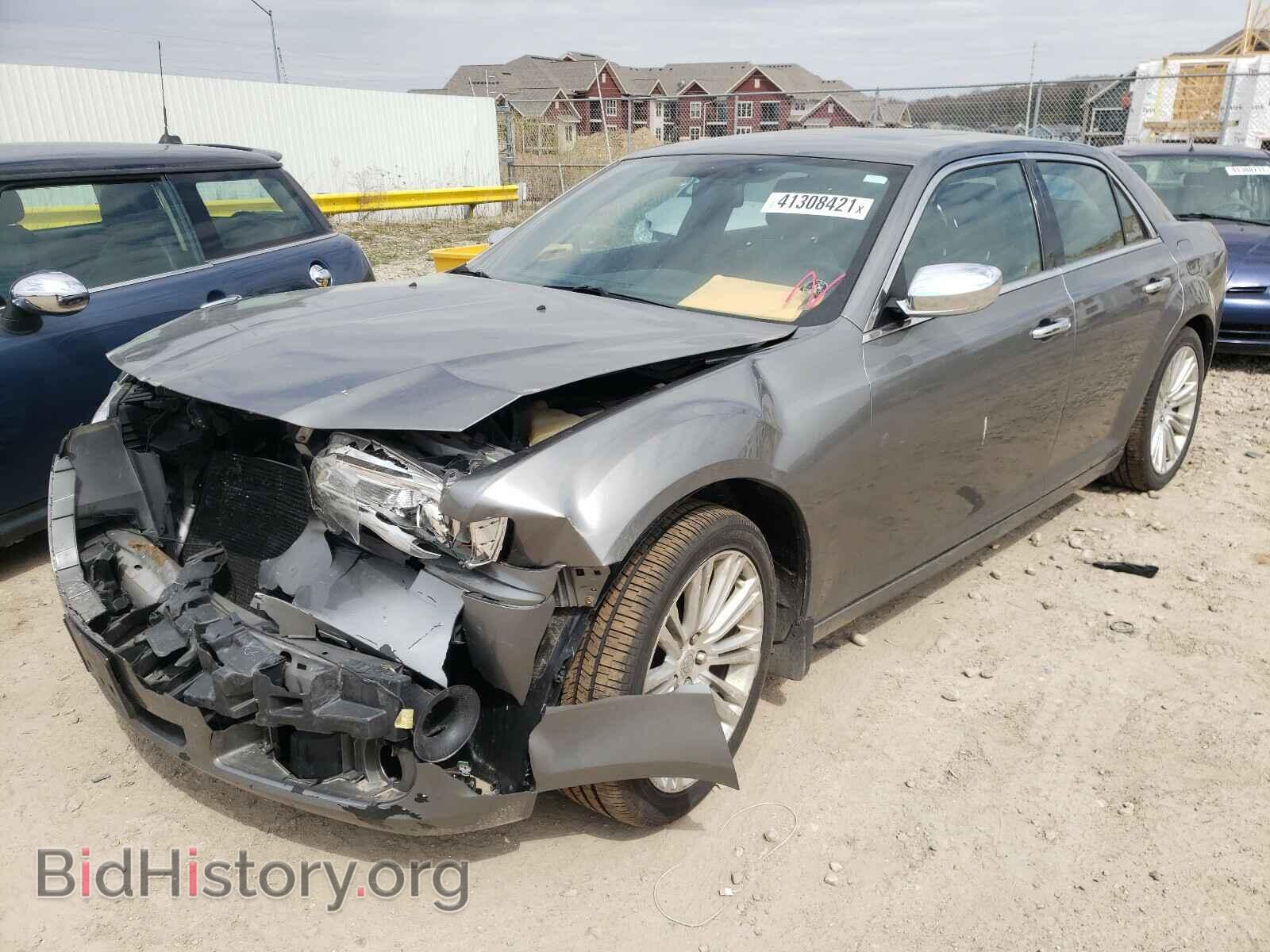 2011 CHRYSLER 300 - VIN: 2C3CA5CG8BH515184 - Фото 2