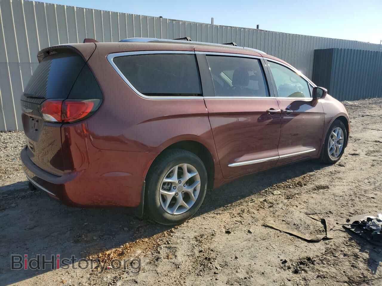 2017 CHRYSLER PACIFICA - VIN: 2C4RC1EG1HR635014 - Photo 3