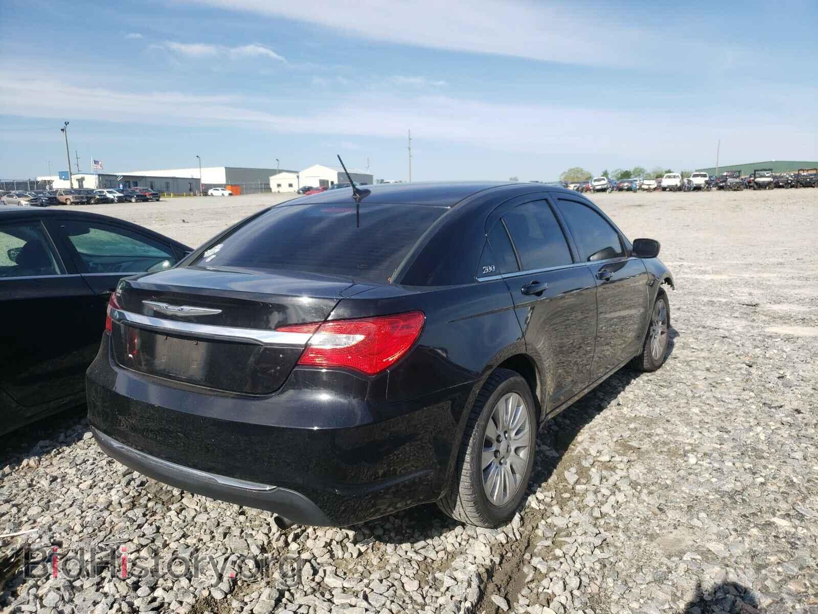 2014 CHRYSLER 200 - VIN: 1C3CCBAB5EN141807 - Фото 4