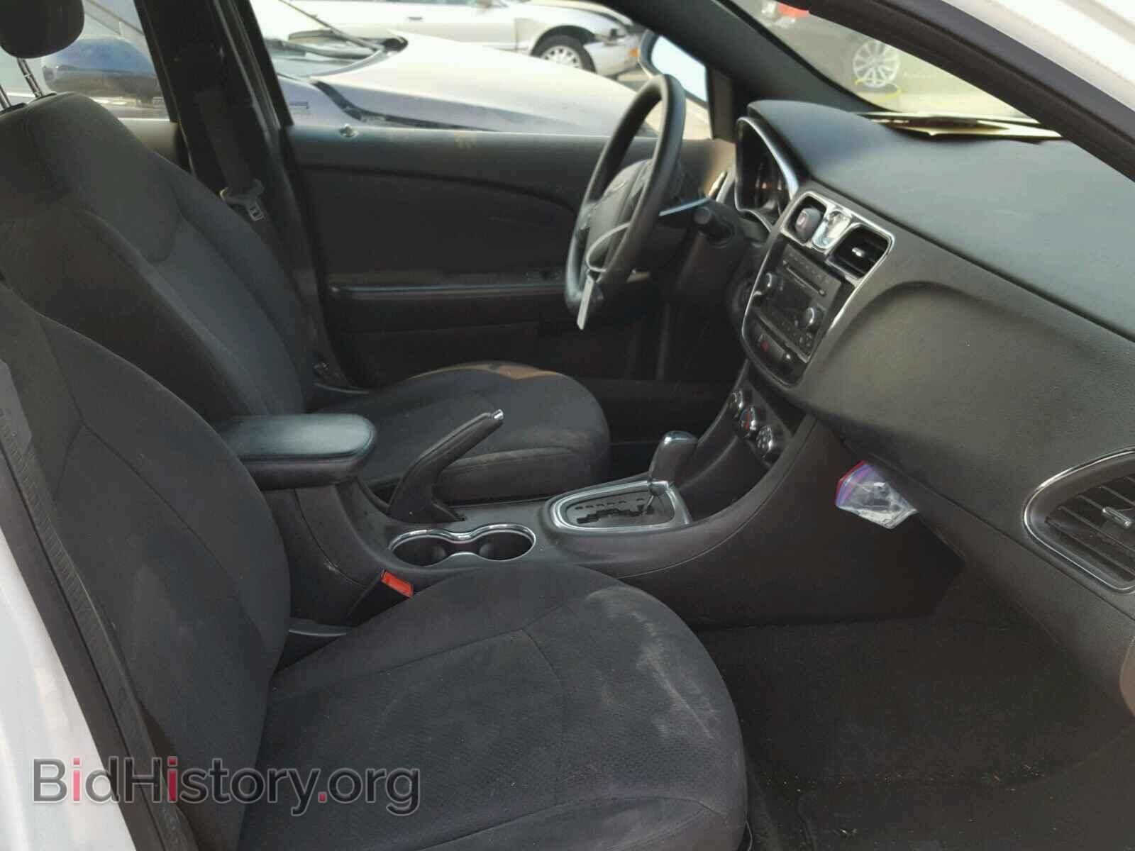 2012 CHRYSLER 200 - VIN: 1C3CCBAB3CN261814 - Photo 5