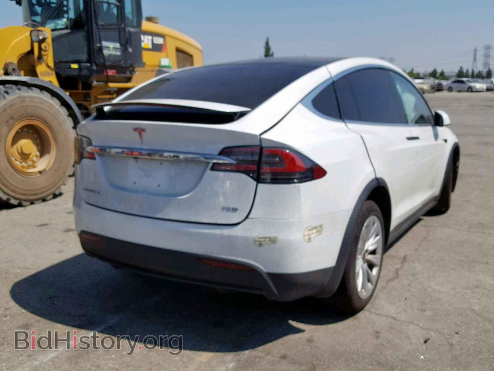 2017 TESLA MODEL X - VIN: 5YJXCBE21HF058028 - Photo 4