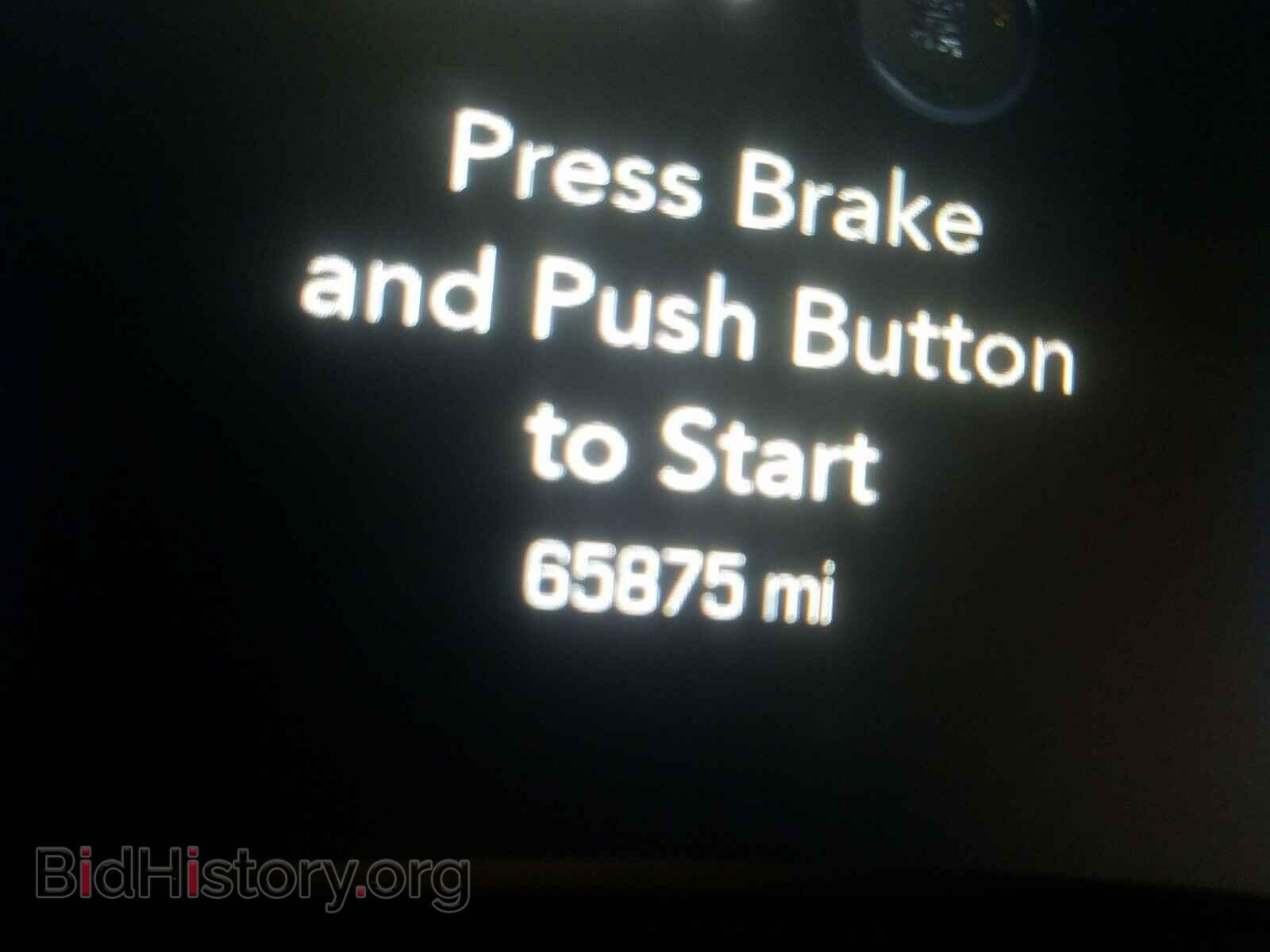 2015 CHRYSLER 300 - VIN: 2C3CCAKG3FH923179 - Фото 8