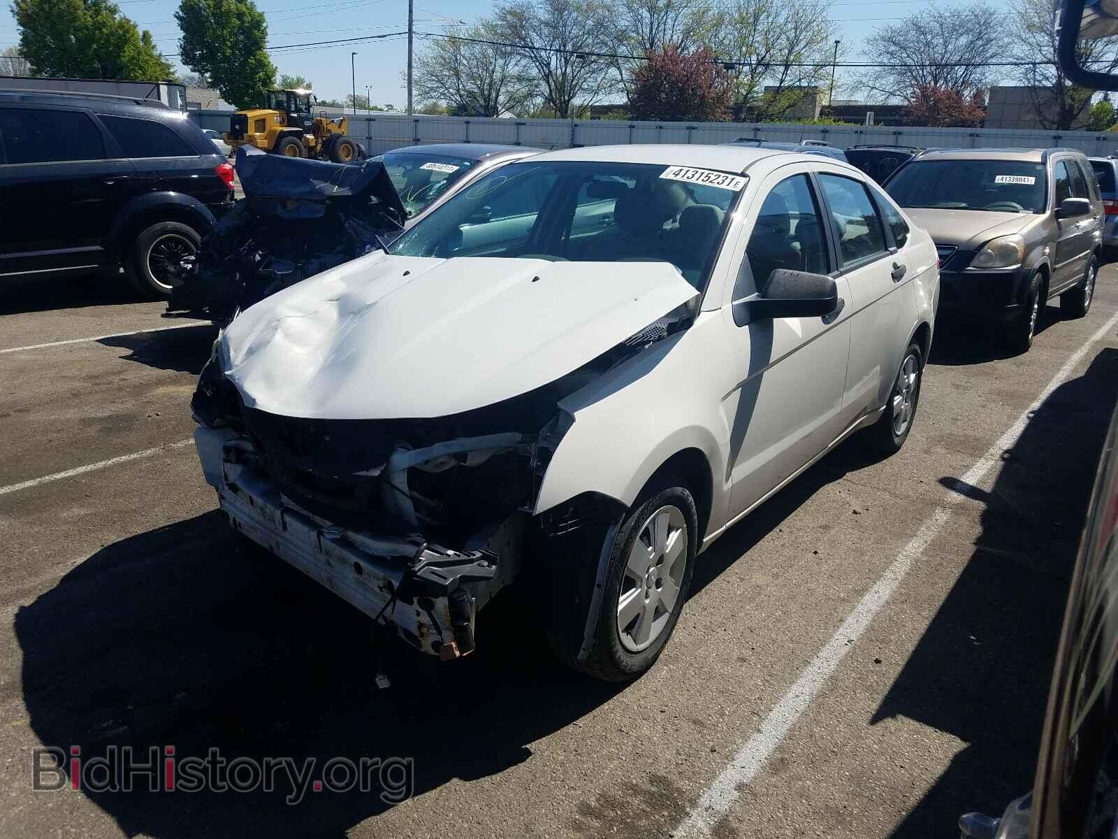 2011 FORD FOCUS - VIN: 1FAHP3EN1BW162486 - Фото 2