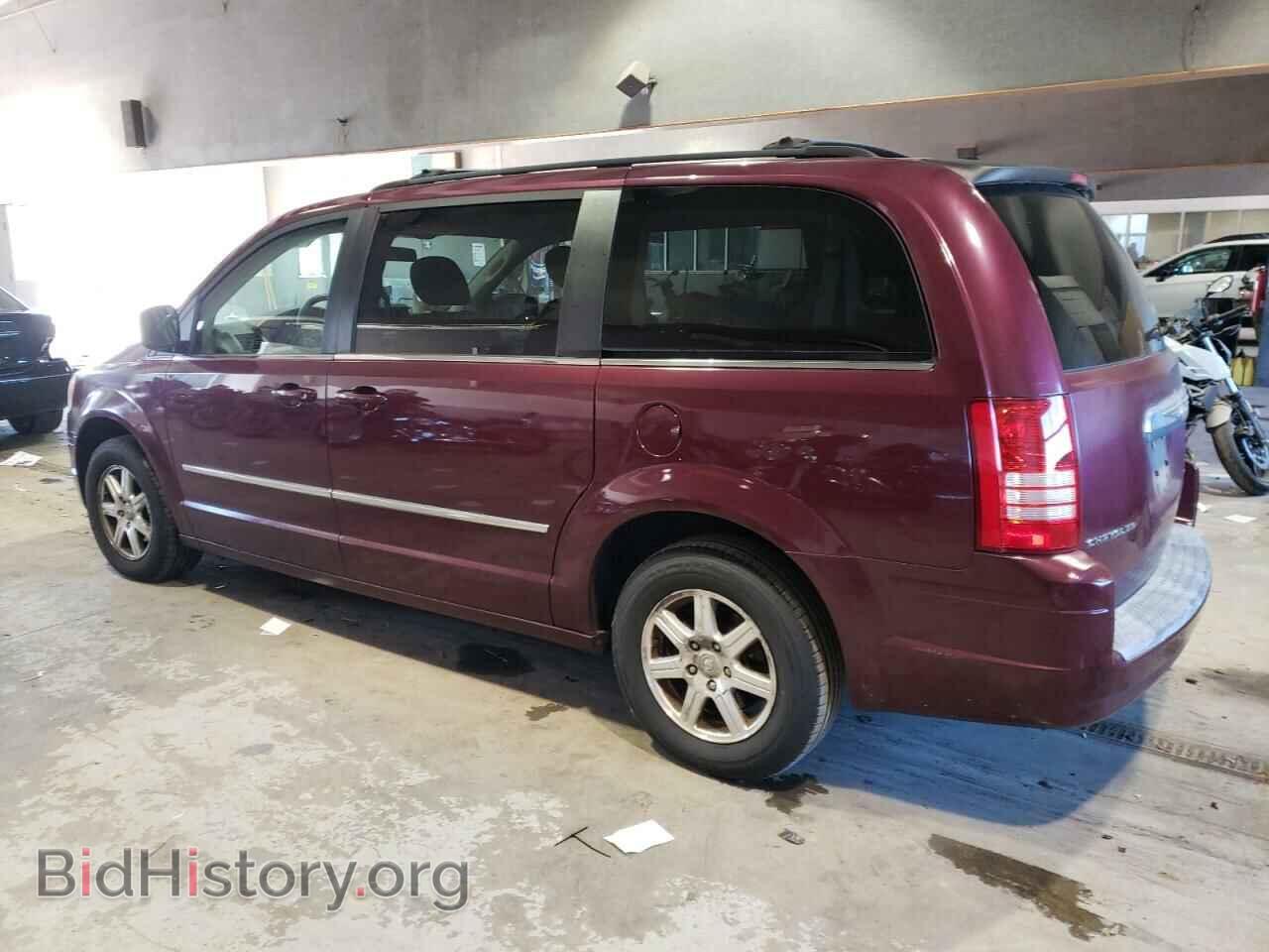 2009 CHRYSLER MINIVAN - VIN: 2A8HR54179R504159 - Фото 2