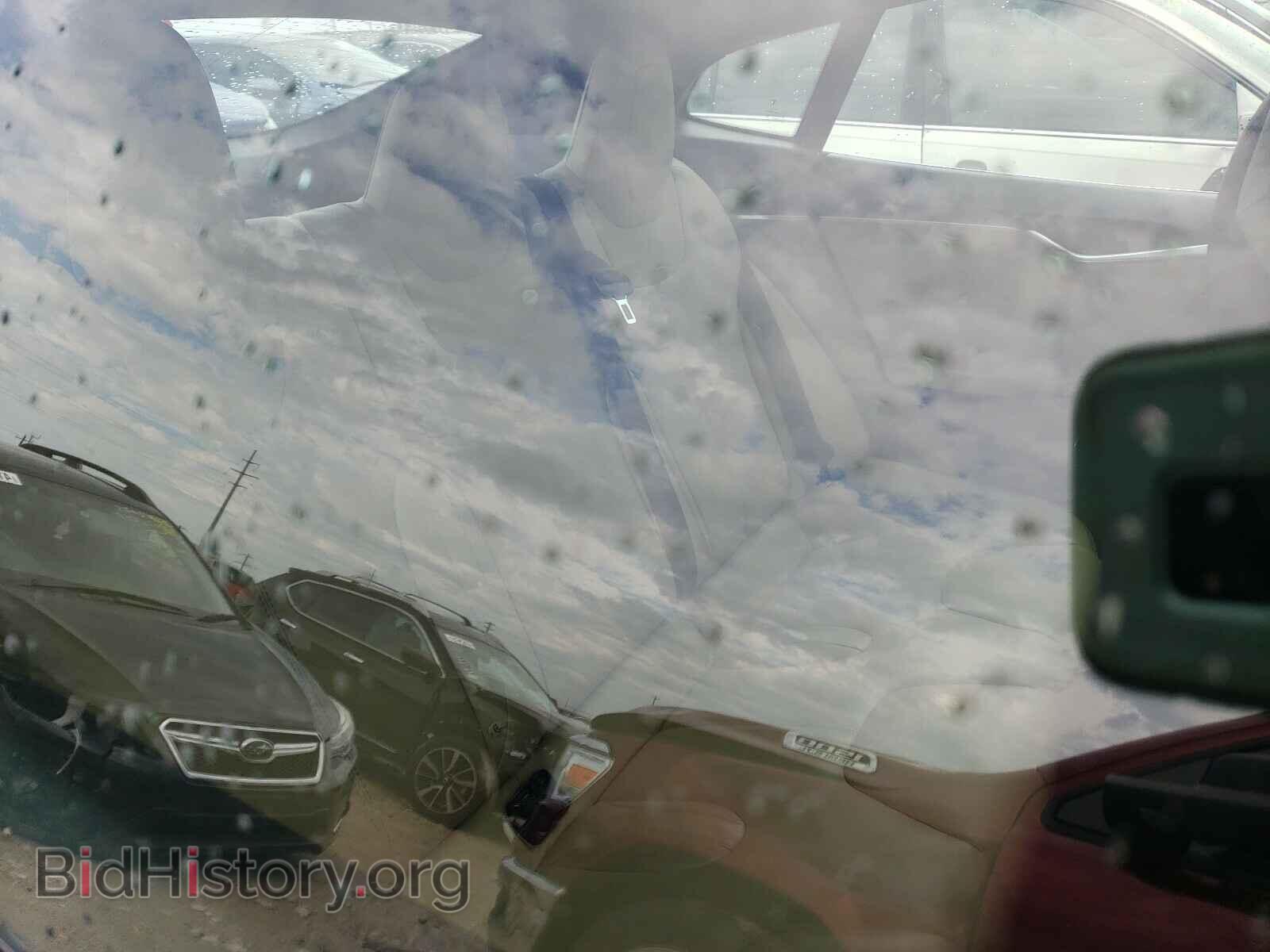2014 TESLA MODEL S - VIN: 5YJSA1H10EFP61676 - Фото 6