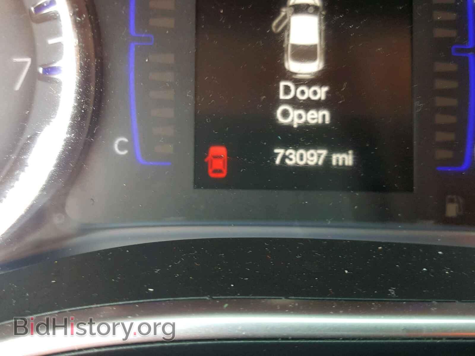 2015 CHRYSLER 200 - VIN: 1C3CCCAB2FN681168 - Photo 8