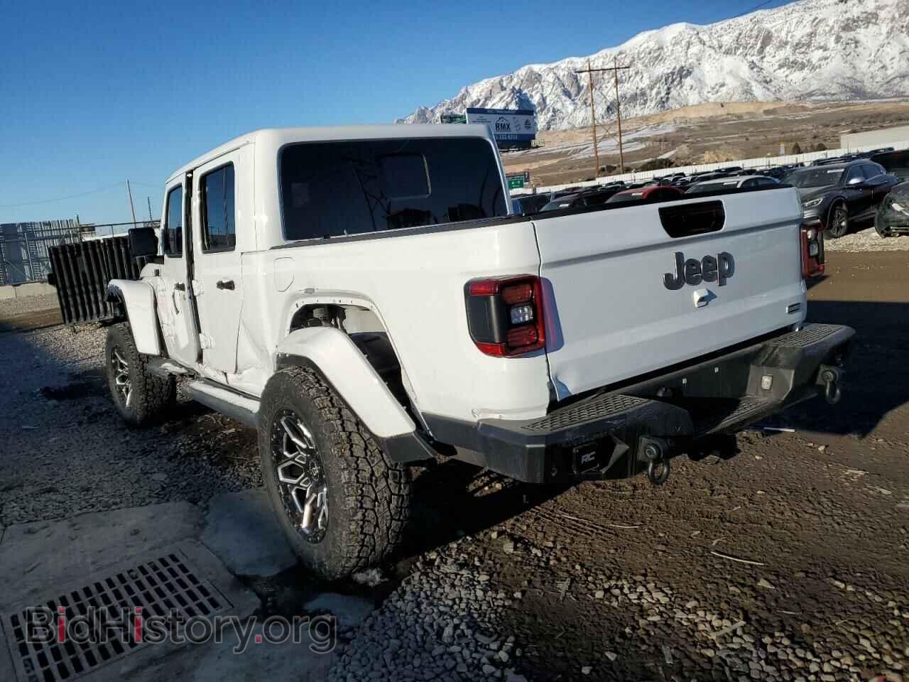 2020 JEEP GLADIATOR - VIN: 1C6HJTFG8LL116272 - Photo 2
