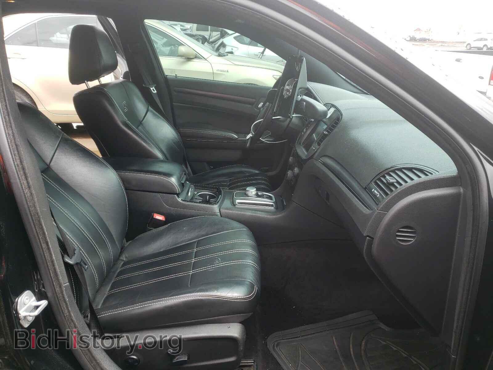 2016 CHRYSLER 300 - VIN: 2C3CCAGG8GH253297 - Фото 5
