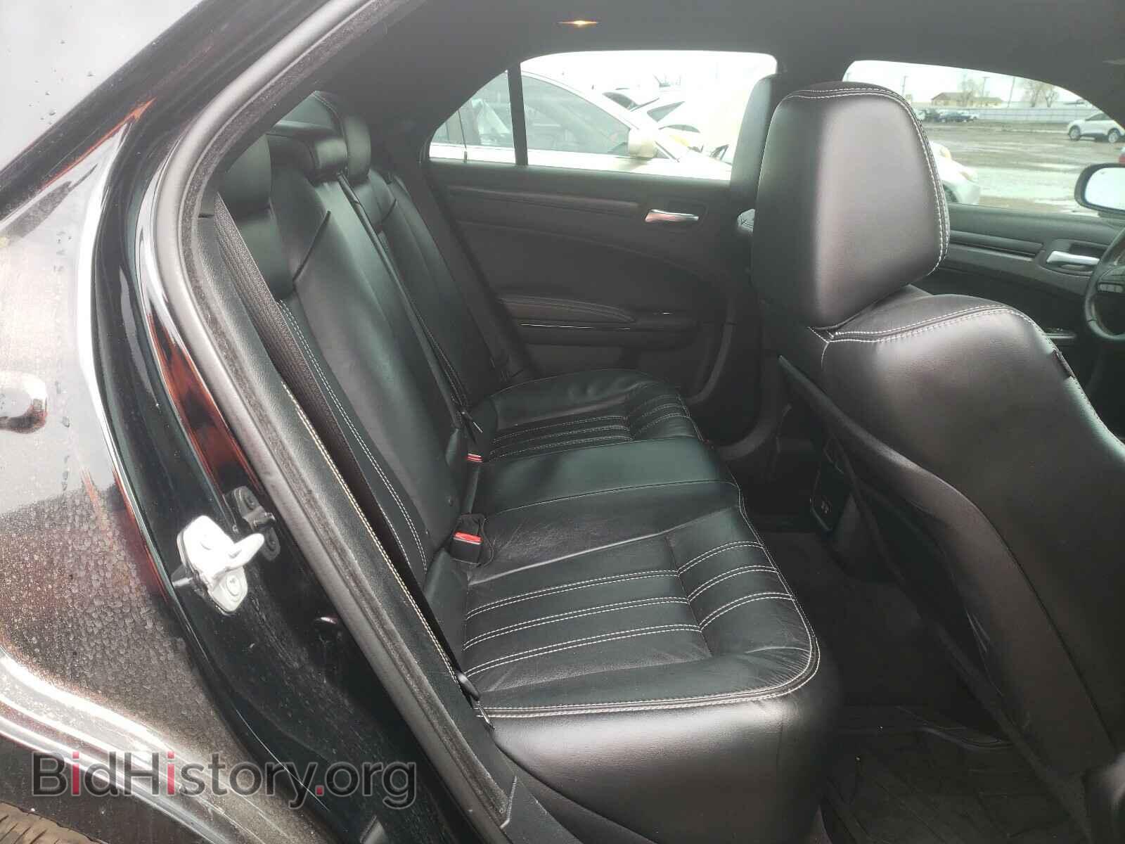 2016 CHRYSLER 300 - VIN: 2C3CCAGG8GH253297 - Фото 6