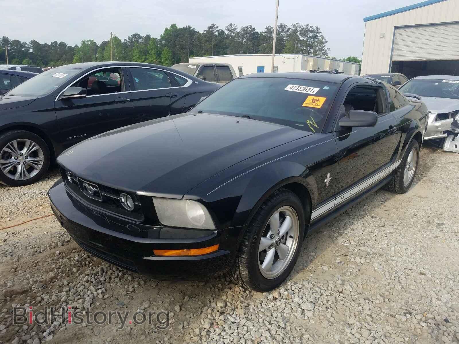 2007 FORD MUSTANG - VIN: 1ZVHT80N175212873 - Фото 2
