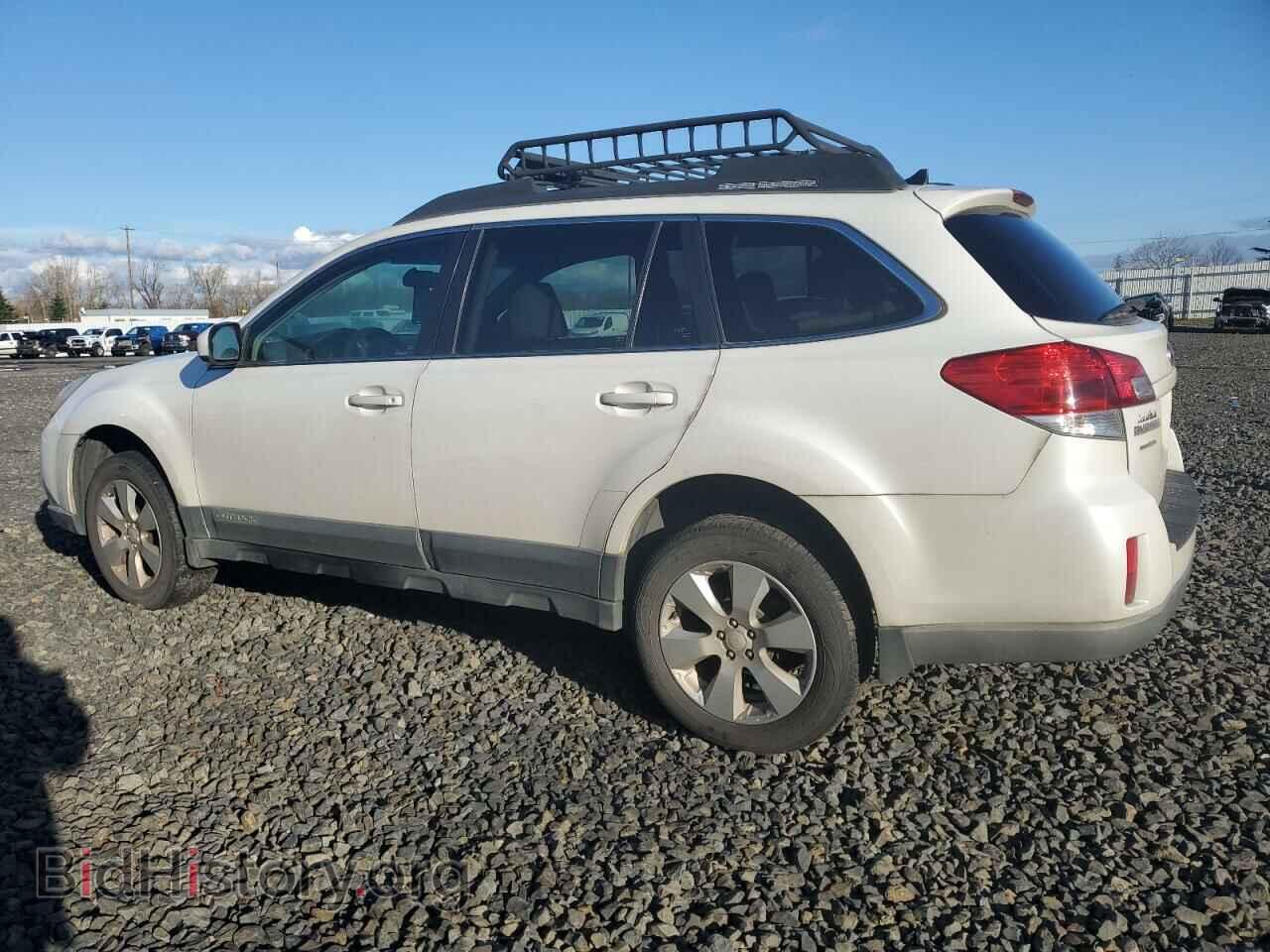 2011 SUBARU OUTBACK - VIN: 4S4BRBFC0B3338877 - Фото 2