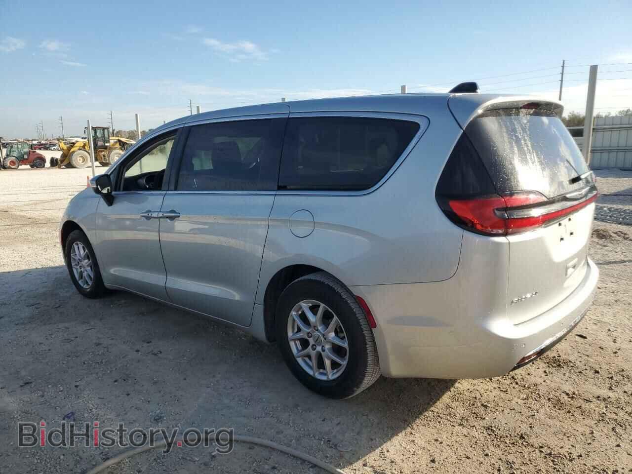 2023 CHRYSLER PACIFICA - VIN: 2C4RC1BG0PR624010 - Фото 2