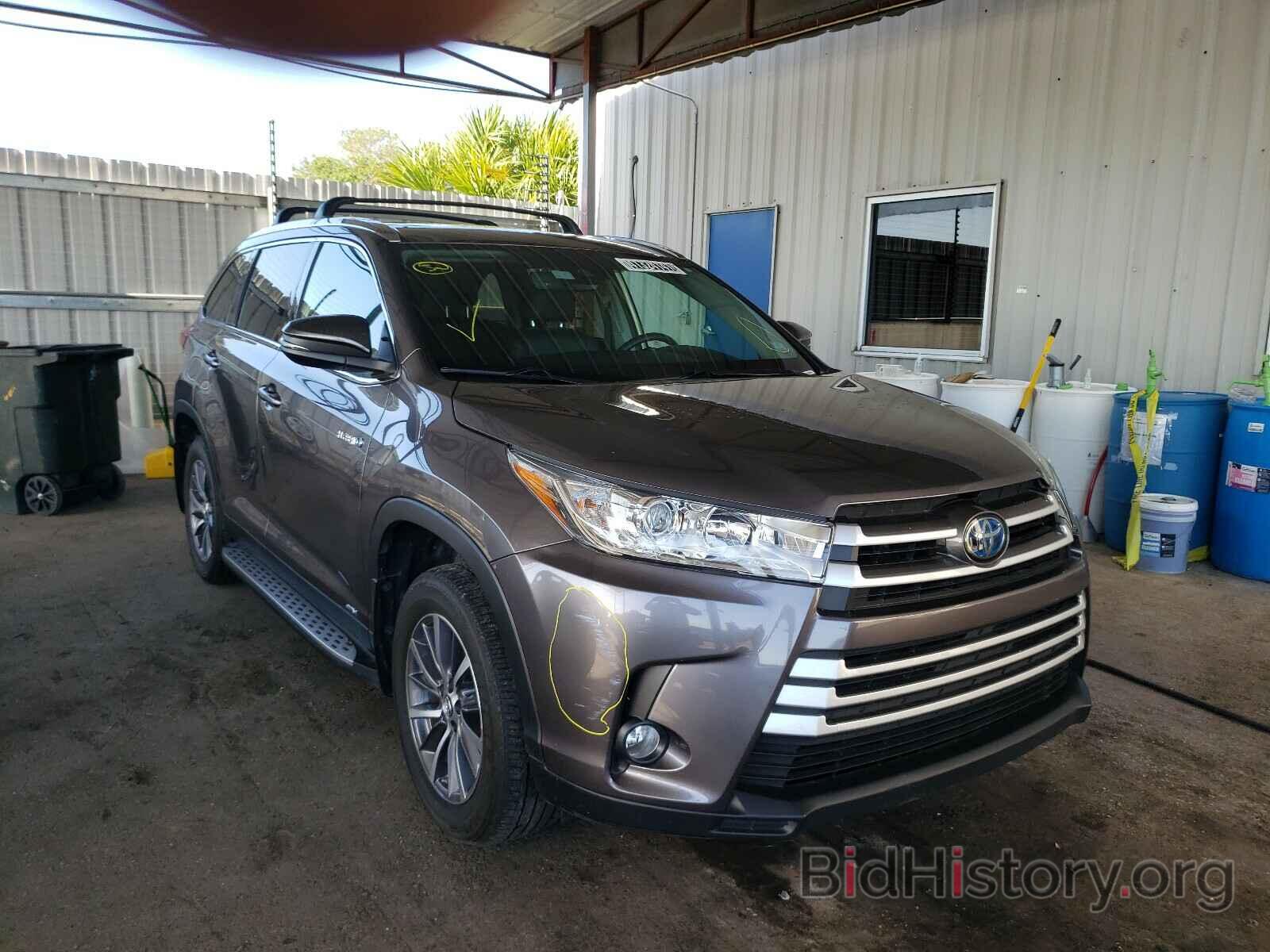 Фотография 5TDJGRFH5KS061782 - TOYOTA HIGHLANDER 2019