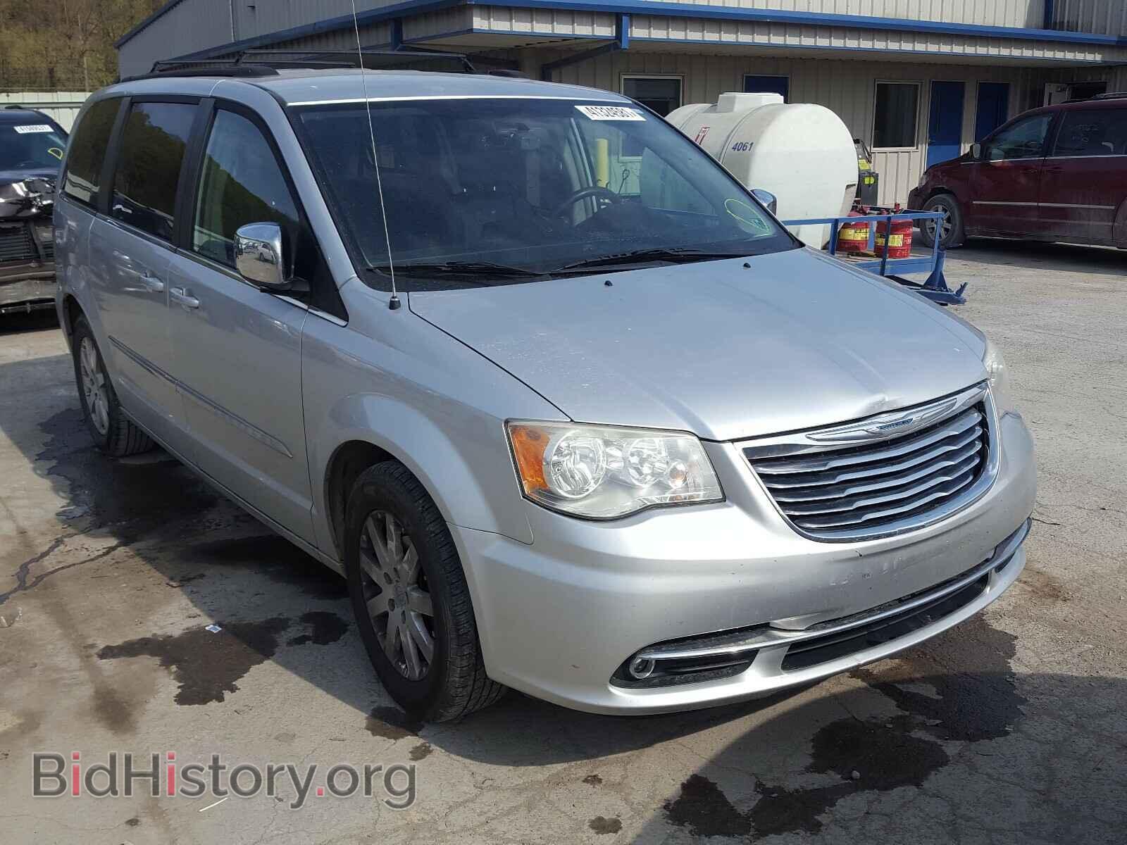 Photo 2A4RR8DG3BR714260 - CHRYSLER MINIVAN 2011