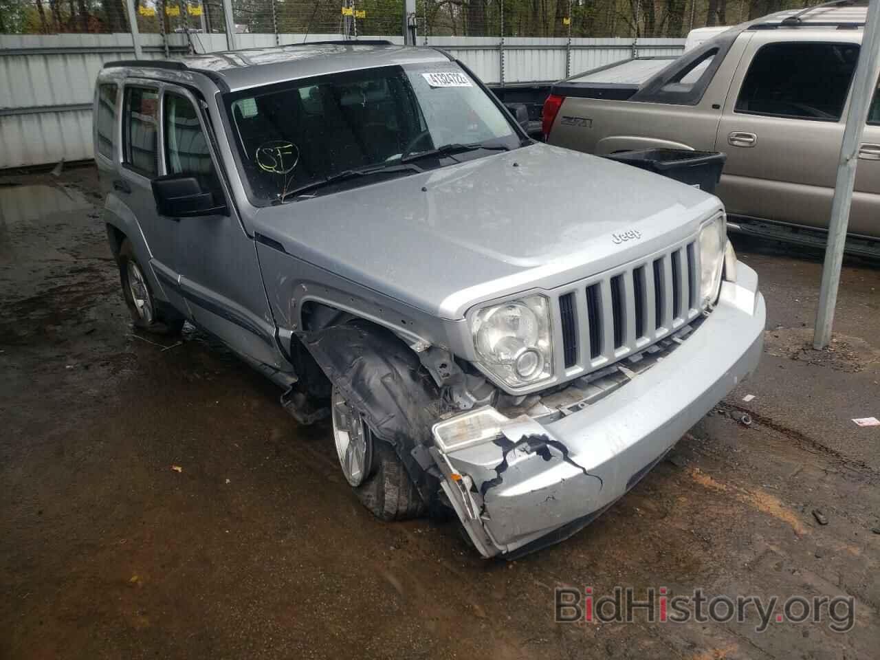 Фотография 1J8GP28K69W536255 - JEEP LIBERTY 2009