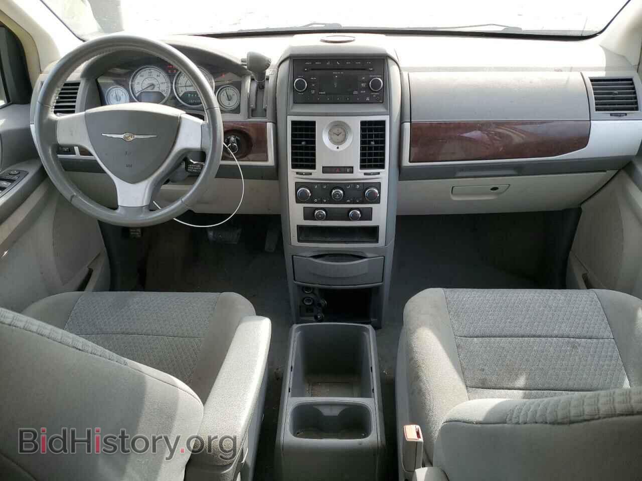 2010 CHRYSLER MINIVAN - VIN: 2A4RR5D16AR491950 - Фото 8