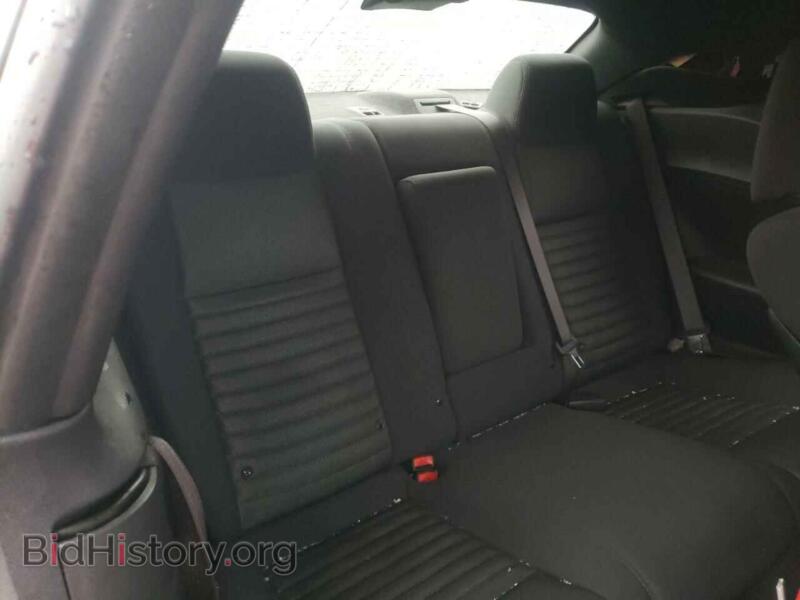2012 Dodge CHALLENGER (VIN 2C3CDYAG9CH124591) — photo 6 of 10