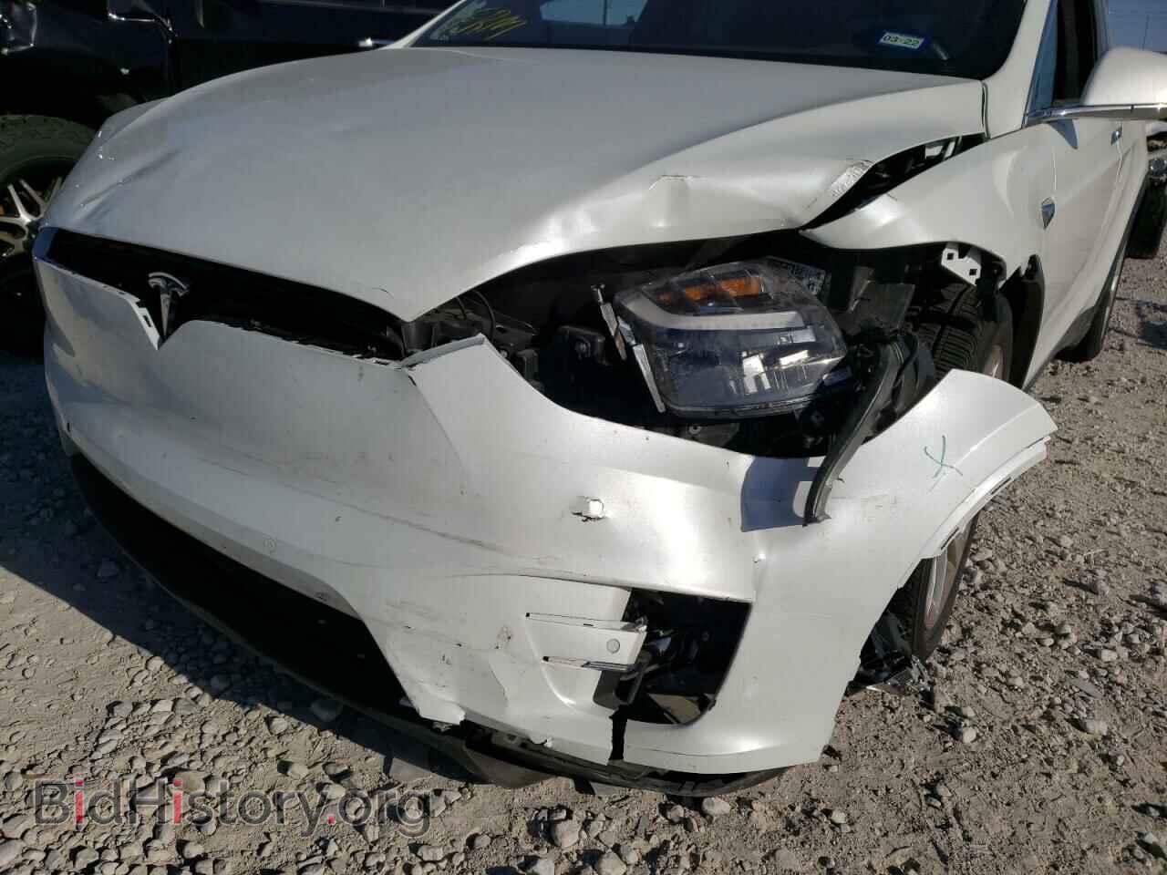 2018 TESLA MODEL X - VIN: 5YJXCAE20JF141739 - Photo 9