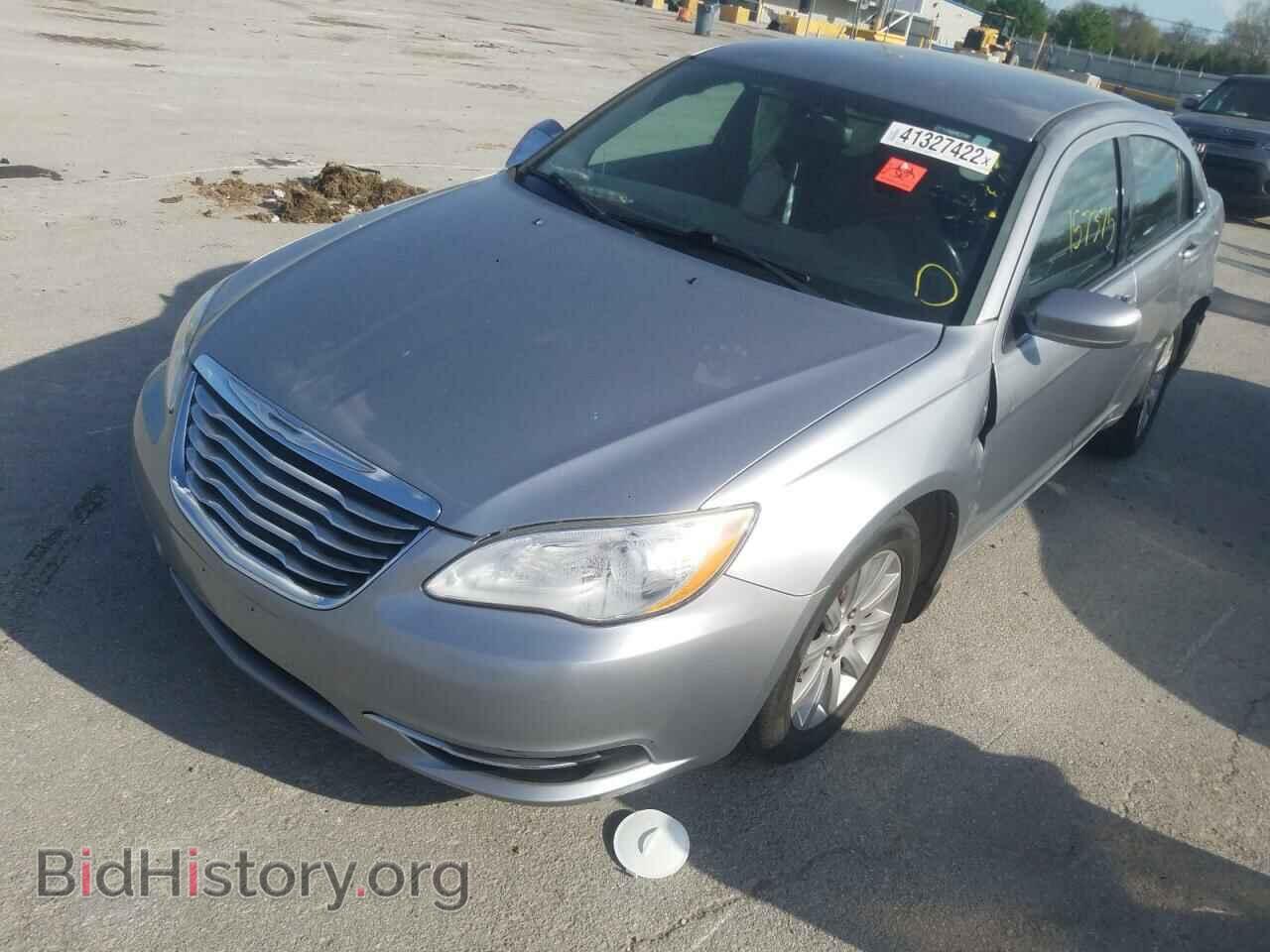 2013 CHRYSLER 200 - VIN: 1C3CCBBB9DN553032 - Фото 2