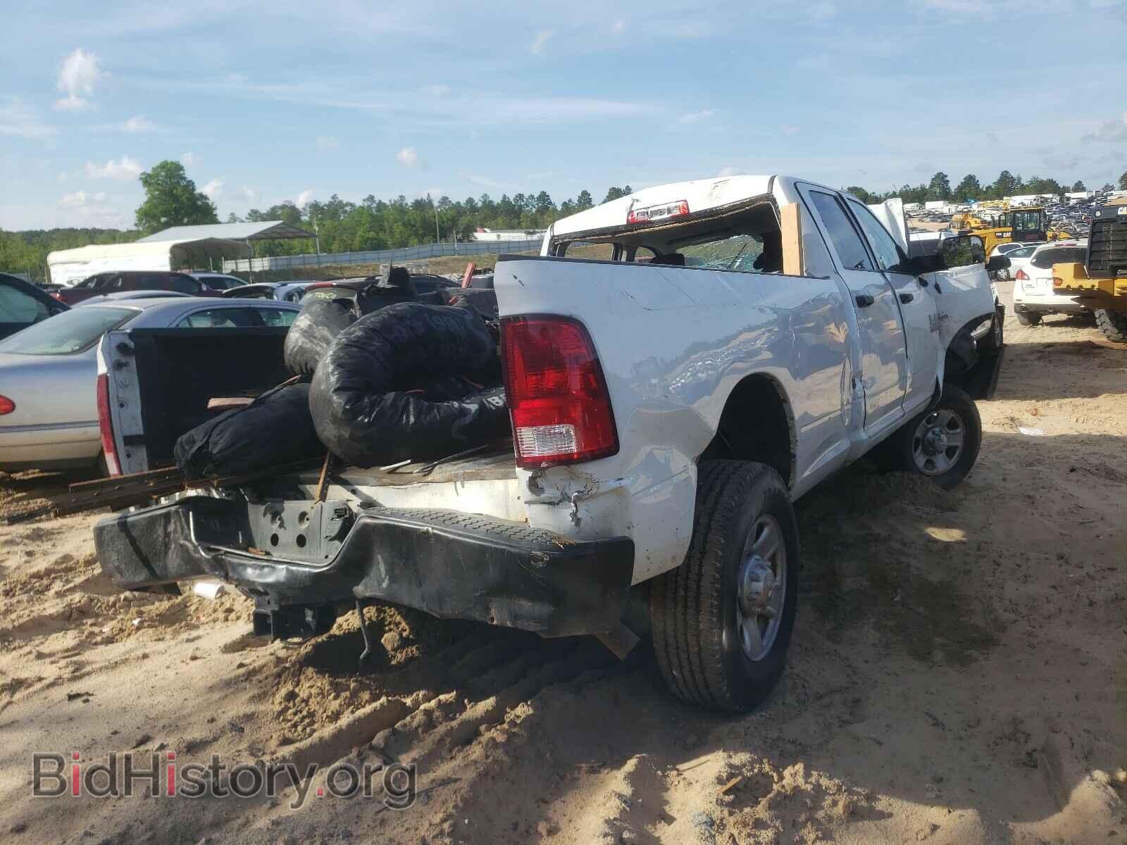 2018 RAM 2500 - VIN: 3C6TR4HT7JG259727 - Photo 4