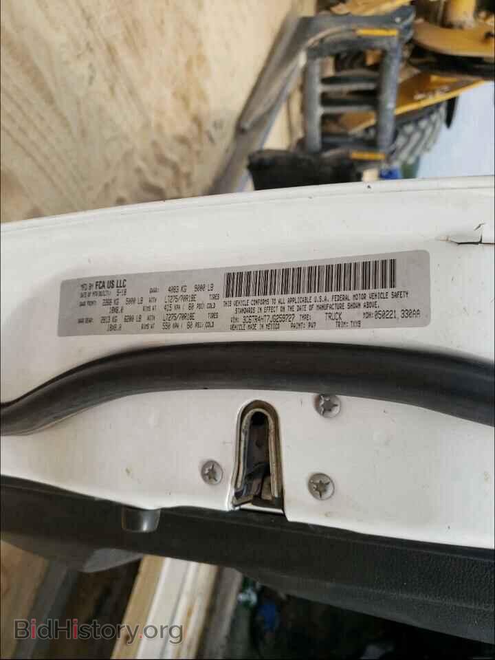 2018 RAM 2500 - VIN: 3C6TR4HT7JG259727 - Photo 10