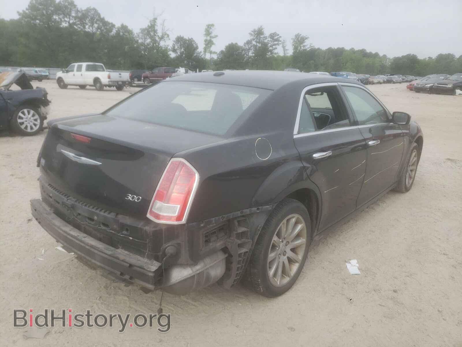 2011 CHRYSLER 300 - VIN: 2C3CA5CGXBH595569 - Фото 4