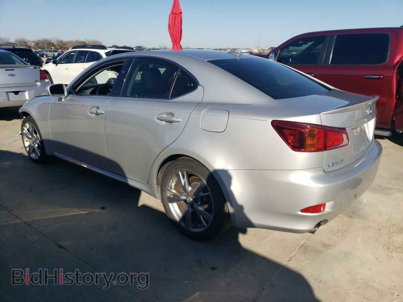 2010 LEXUS IS - VIN: JTHBF5C20A2094922 - Photo 2
