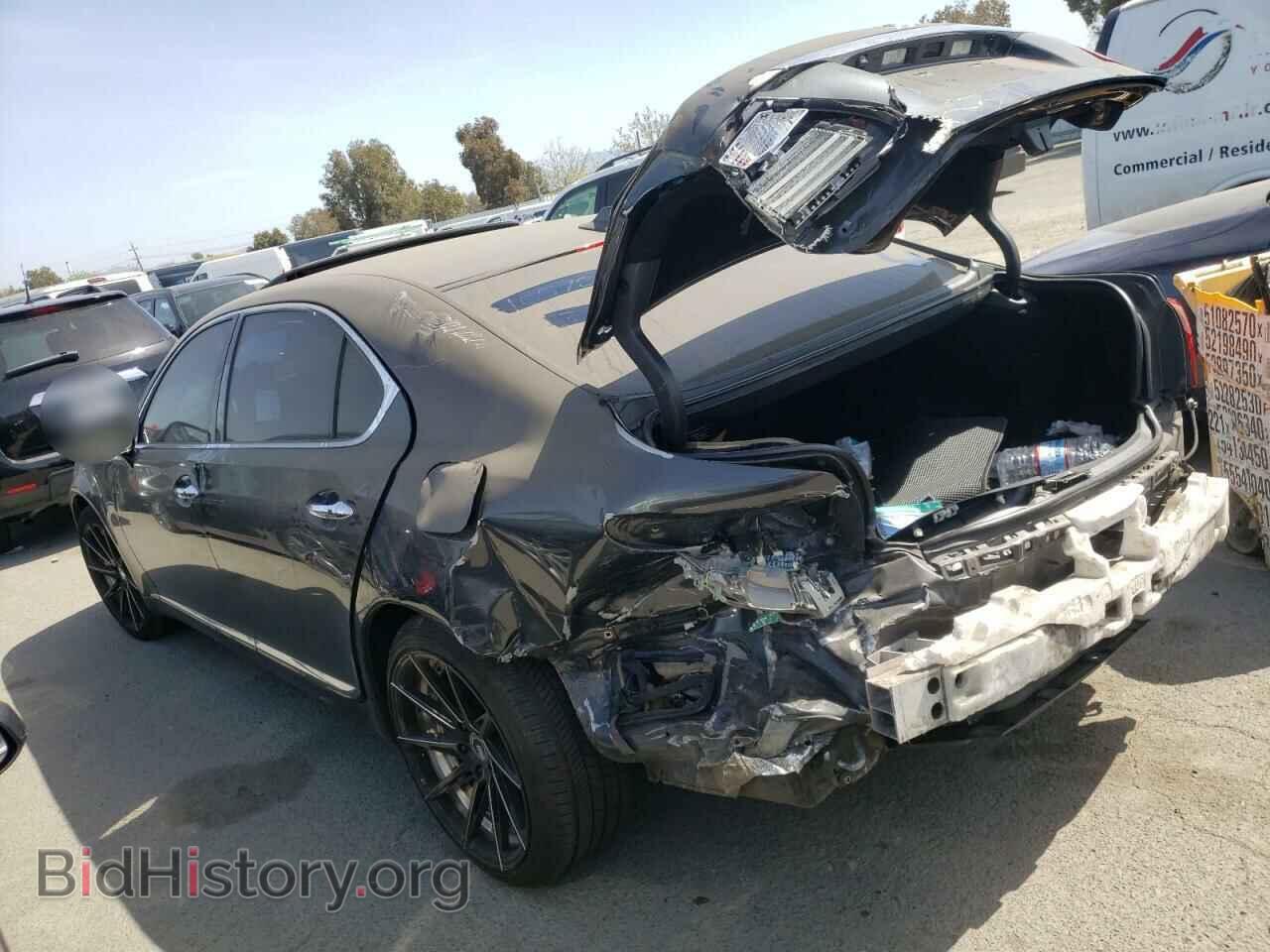2011 LEXUS LS460 - VIN: JTHGL5EF5B5042944 - Photo 3