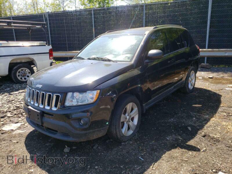 2011 Jeep COMPASS (VIN 1J4NT1FB7BD171457) — фото 2 из 10